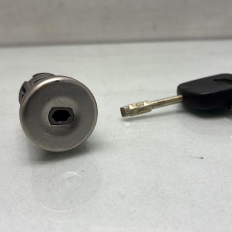 Neiman FORD FIESTA 5 Photo n°3