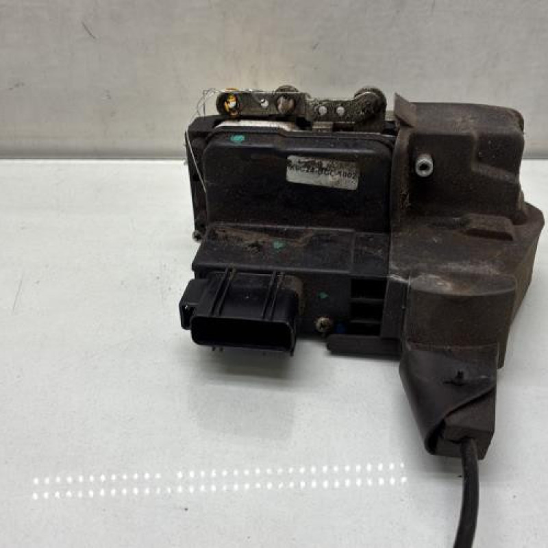 Serrure arriere droit FORD FIESTA 5 Photo n°2