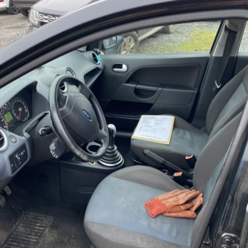 Serrure avant droit FORD FIESTA 5 Photo n°5