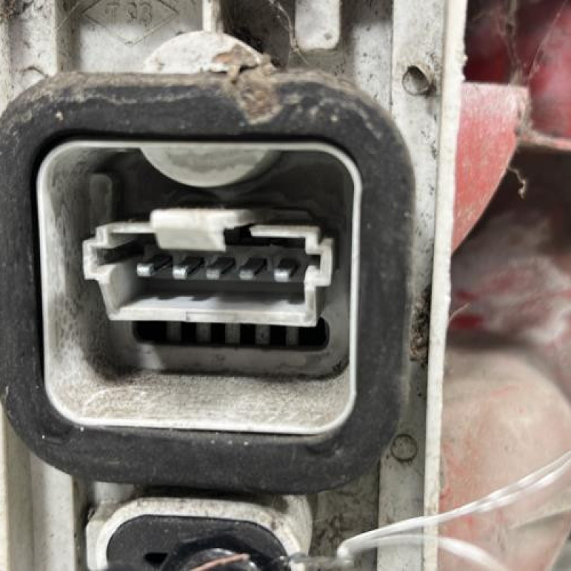 Feu arriere principal droit (feux) RENAULT TWINGO 1 Photo n°3