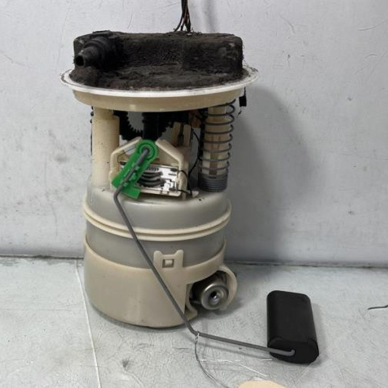 Pompe à carburant RENAULT TWINGO 1 Photo n°1