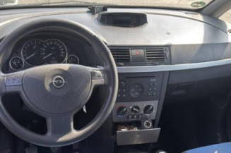 Anti brouillard arriere gauche OPEL MERIVA A