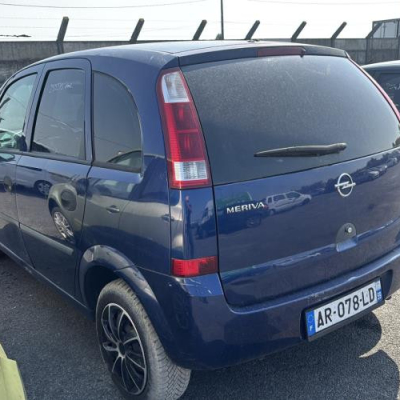 Pare choc avant OPEL MERIVA A Photo n°10