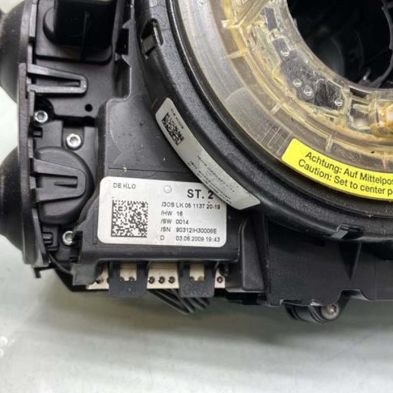 Com (Bloc Contacteur Tournant+Commodo Essuie Glace+Commodo Phare) AUDI A4 3 Photo n°4