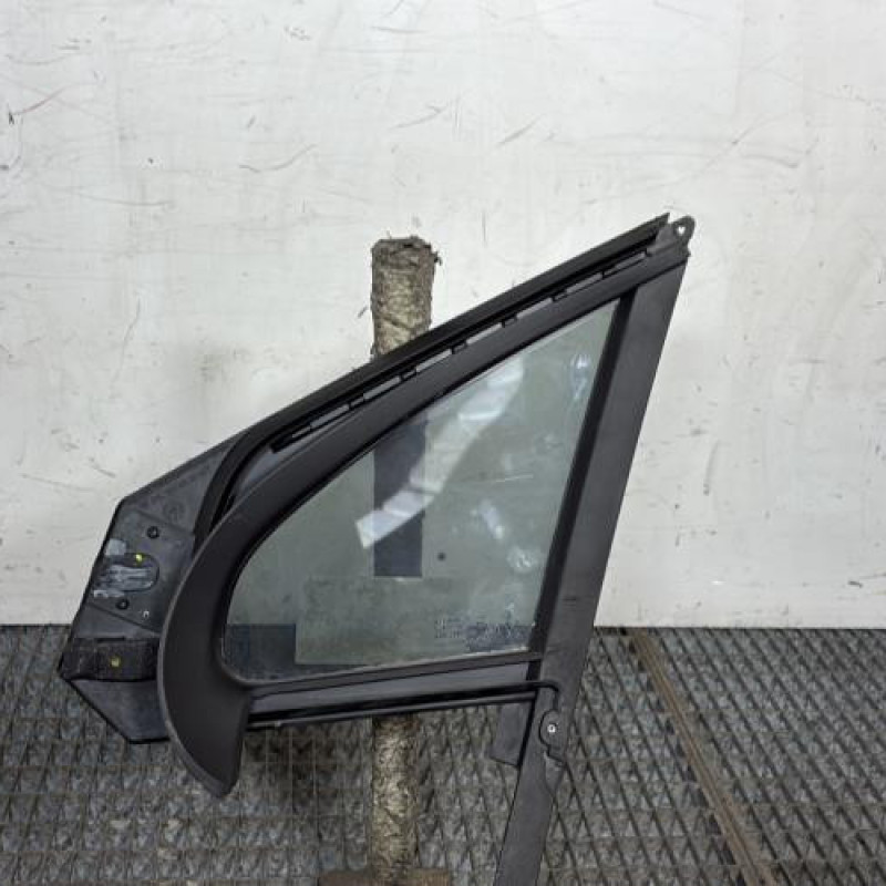 Custode avant droit (porte) PEUGEOT 208 1 Photo n°4