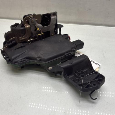 Serrure arriere gauche VOLKSWAGEN PASSAT 4