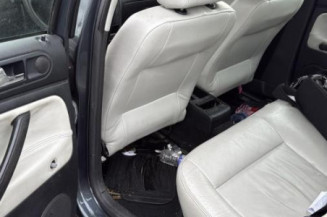 Serrure arriere gauche VOLKSWAGEN PASSAT 4