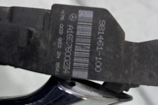 Poignee porte avant droit MERCEDES CLASSE B 245