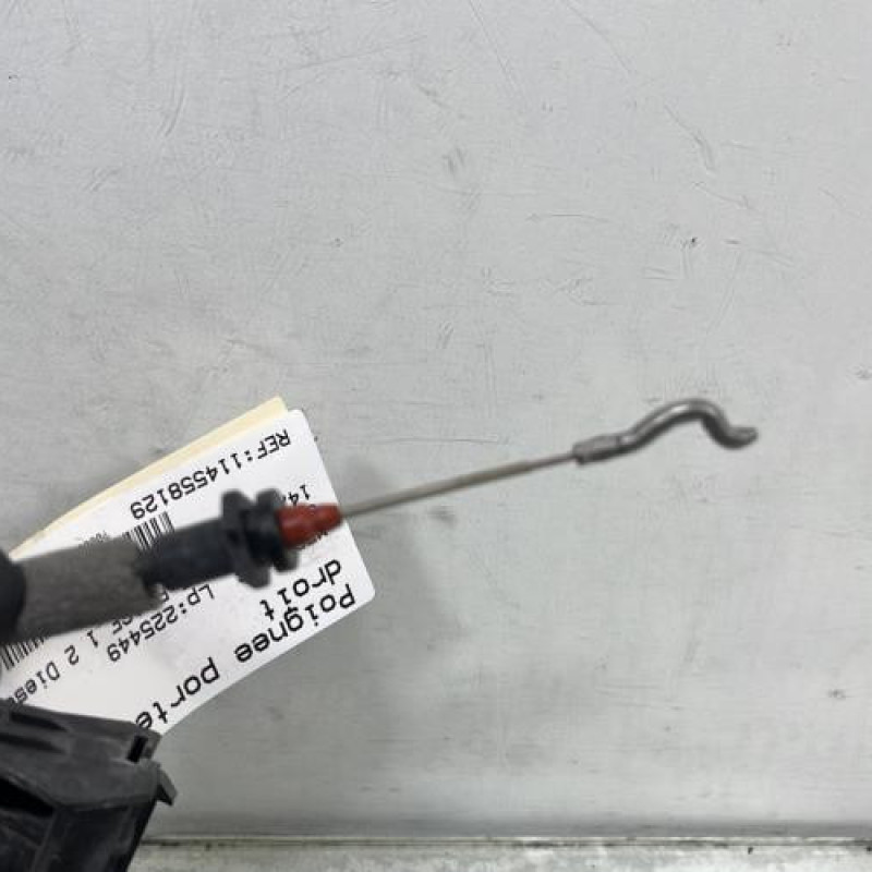 Poignee porte avant droit MERCEDES CLASSE B 245 Photo n°5