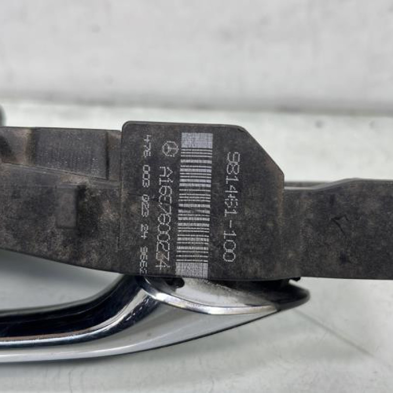 Poignee porte avant droit MERCEDES CLASSE B 245 Photo n°6