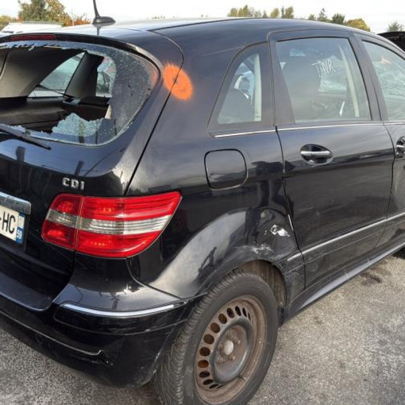 Poignee porte avant droit MERCEDES CLASSE B 245 Photo n°9