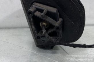 Retroviseur gauche MERCEDES CLASSE B 245