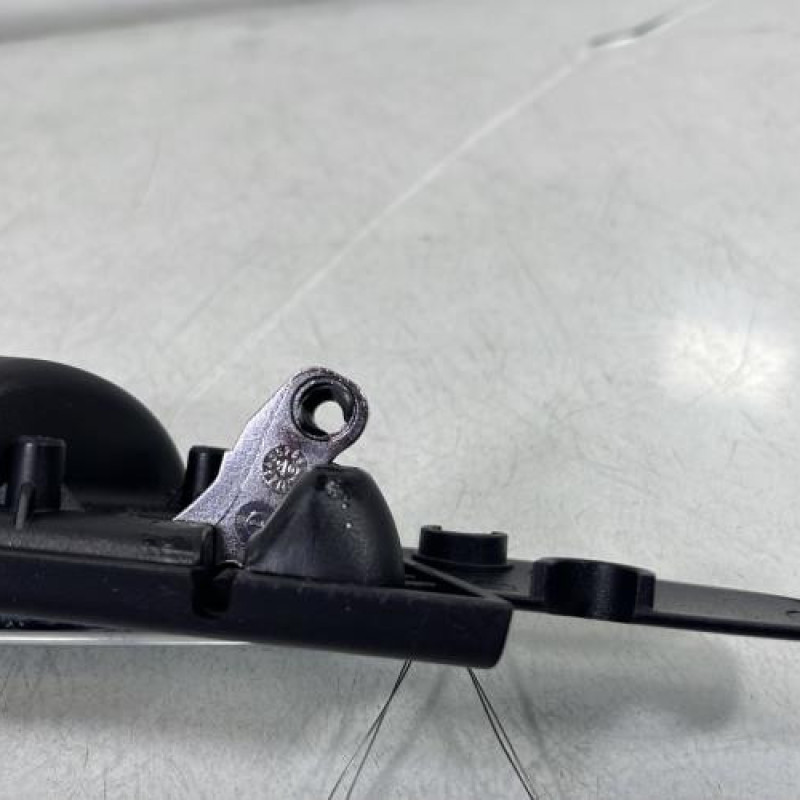 Poignee interieur avant gauche MERCEDES CLASSE B 245 Photo n°3