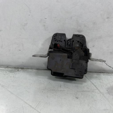 Serrure de coffre MERCEDES CLASSE B 245 Photo n°1