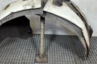 Pare boue avant gauche RENAULT CLIO 4 Photo n°1