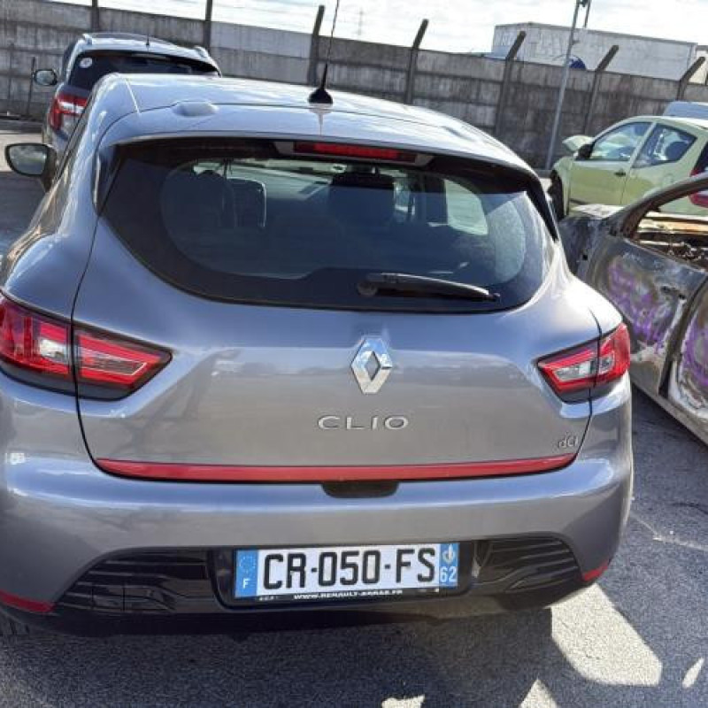 Plage arriere RENAULT CLIO 4 Photo n°9