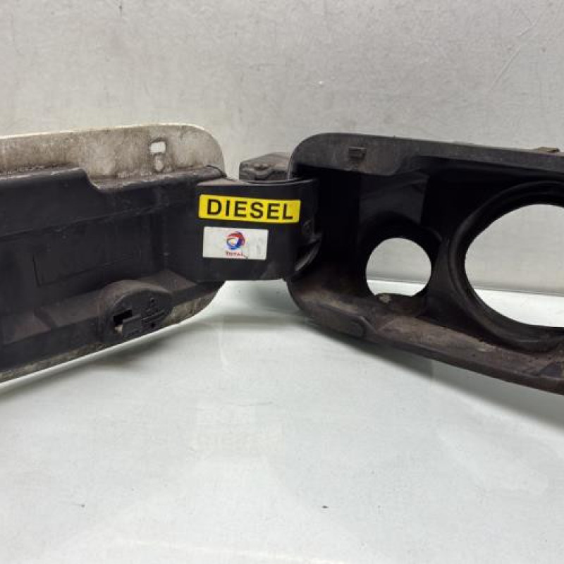 Trappe d'essence PEUGEOT PARTNER 2 Photo n°2