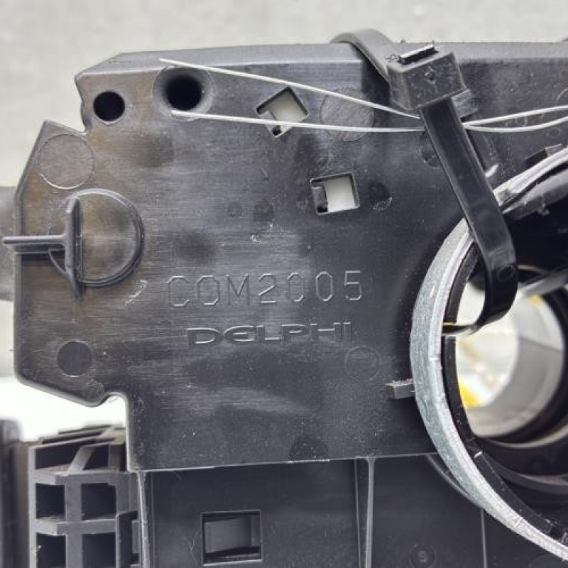 Com (Bloc Contacteur Tournant+Commodo Essuie Glace+Commodo Phare) PEUGEOT PARTNER 2 Photo n°7