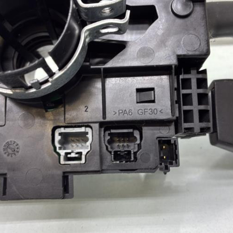 Com (Bloc Contacteur Tournant+Commodo Essuie Glace+Commodo Phare) PEUGEOT PARTNER 2 Photo n°8