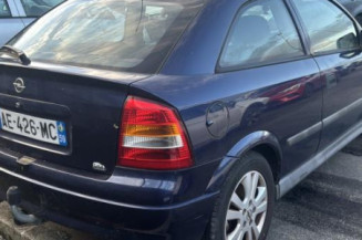 Vitre avant gauche OPEL ASTRA G