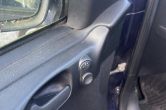 Vitre avant gauche OPEL ASTRA G