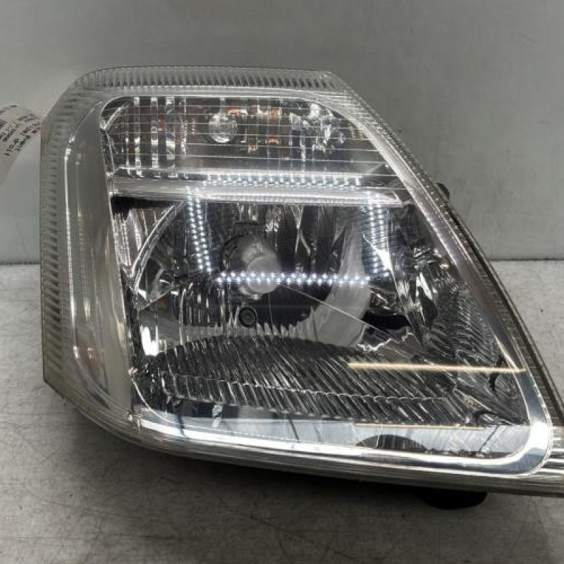 Optique avant principal droit (feux)(phare) CITROEN C2 Photo n°1