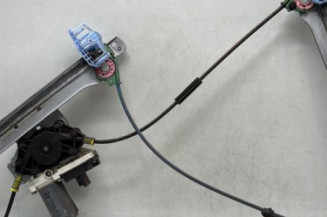 Leve vitre electrique avant gauche CITROEN C2 Photo n°1