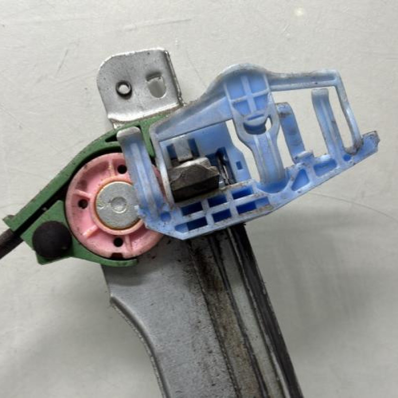 Leve vitre electrique avant gauche CITROEN C2 Photo n°2