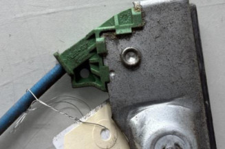 Leve vitre electrique avant gauche CITROEN C2