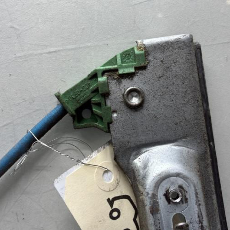 Leve vitre electrique avant gauche CITROEN C2 Photo n°9