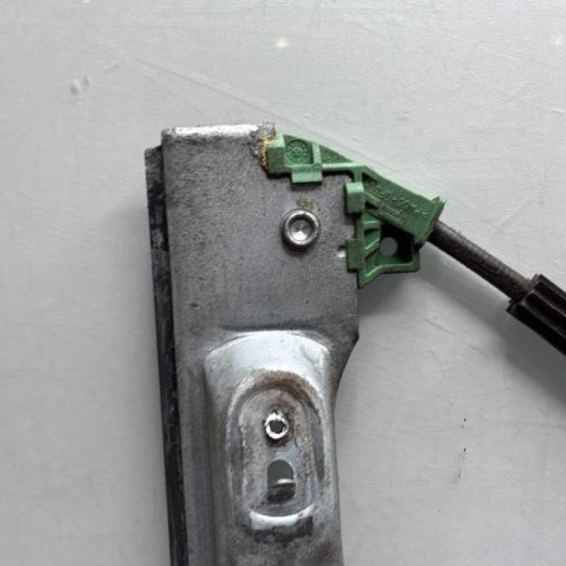Leve vitre electrique avant gauche CITROEN C2 Photo n°10
