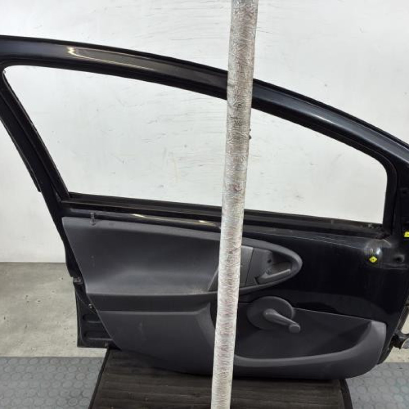 Porte avant gauche PEUGEOT 107 Photo n°6