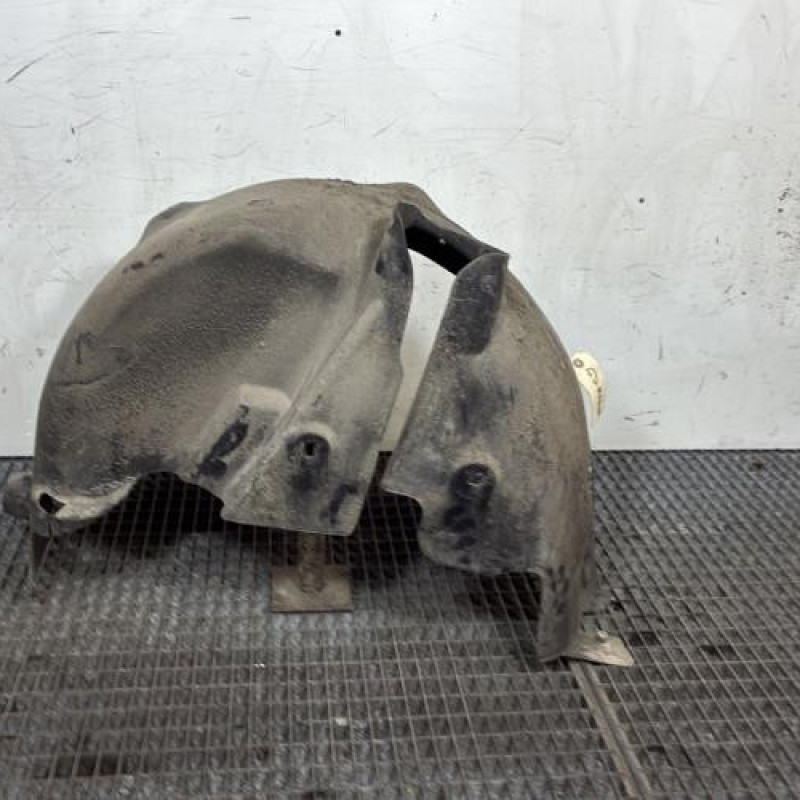 Pare boue arriere droit RENAULT MODUS Photo n°2