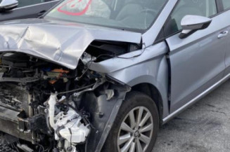 Poignee interieur avant droit SEAT IBIZA 5