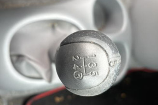 Malle/Hayon arriere TOYOTA YARIS 1