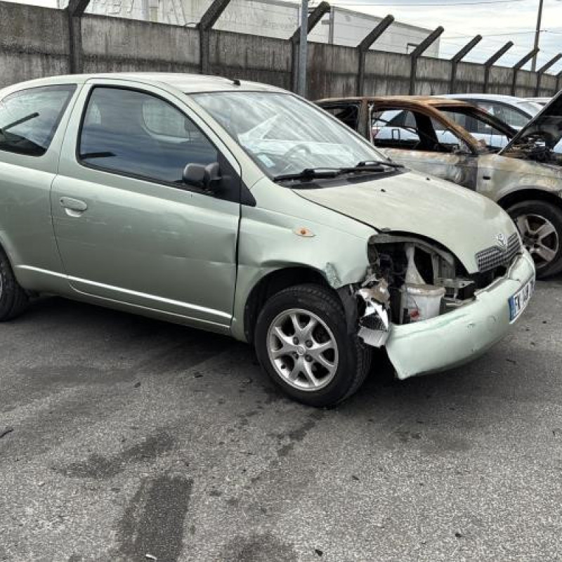 Vitre avant droit TOYOTA YARIS 1 Photo n°6