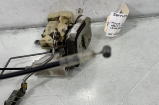 Serrure avant droit TOYOTA YARIS 1