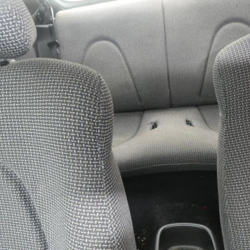 Aile avant droit HYUNDAI COUPE 1 Photo n°9