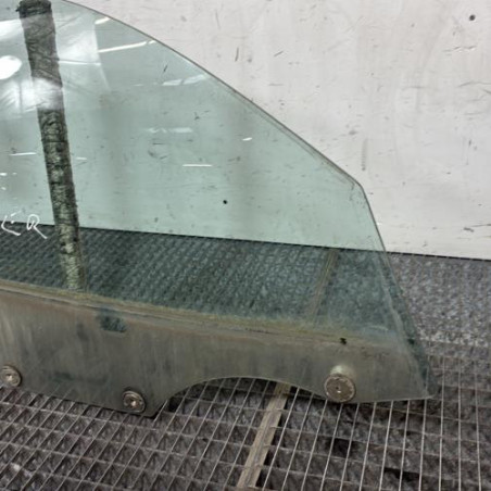 Vitre avant droit HYUNDAI COUPE 1