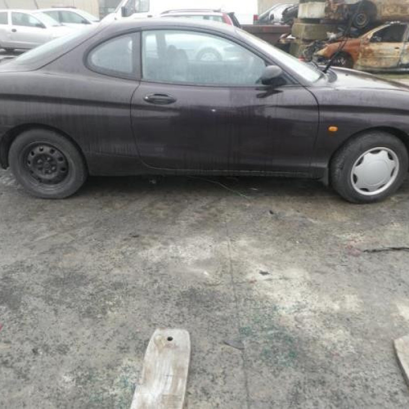 Vitre avant droit HYUNDAI COUPE 1 Photo n°6