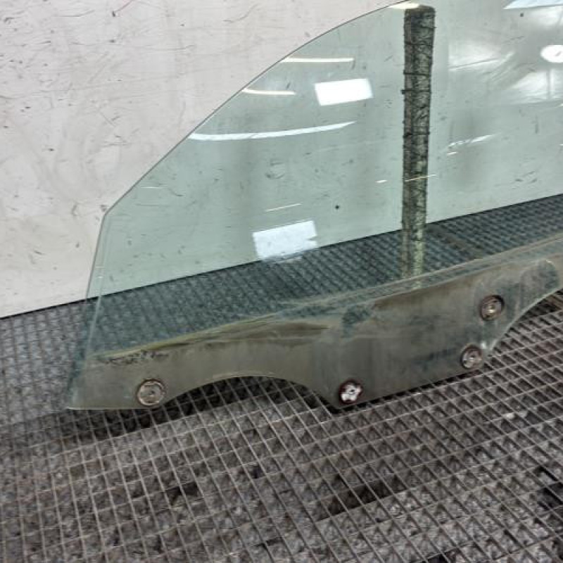 Vitre avant gauche HYUNDAI COUPE 1 Photo n°2