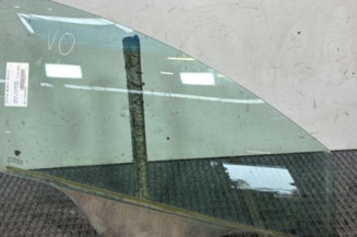 Vitre avant droit LANCIA DELTA 3 Photo n°1