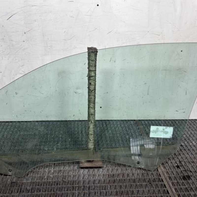 Vitre avant droit BMW SERIE 3 E46 Photo n°4