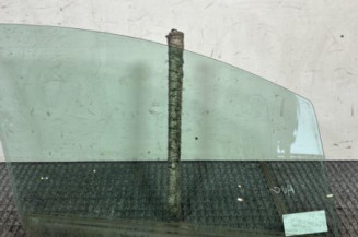 Vitre avant gauche TOYOTA YARIS 3