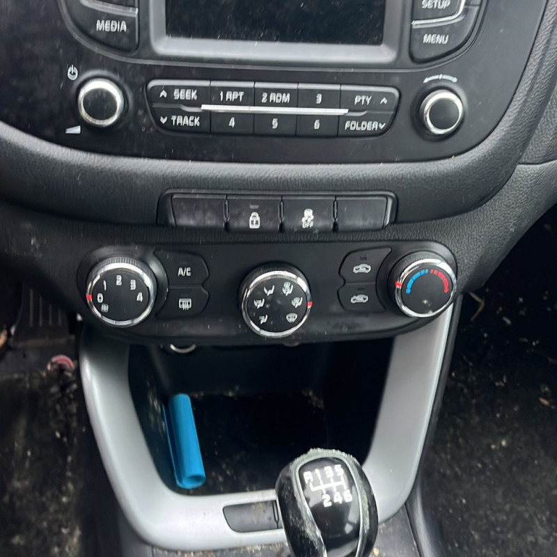 KIA CEE-D 2 PHASE 1 1.4 CVVT - 16V Photo n°10