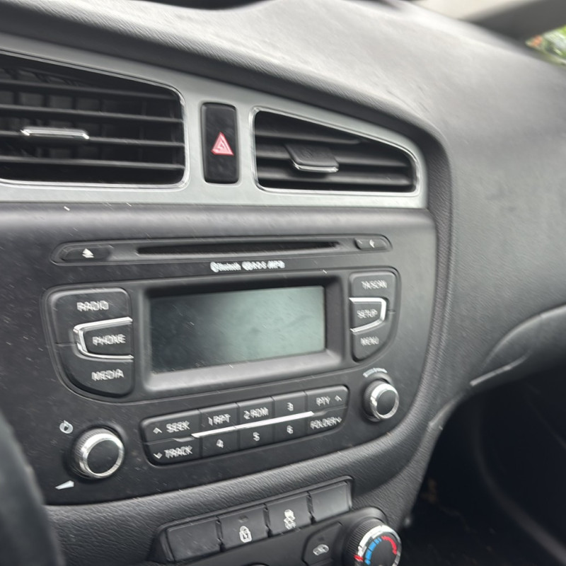 KIA CEE-D 2 PHASE 1 1.4 CVVT - 16V Photo n°29