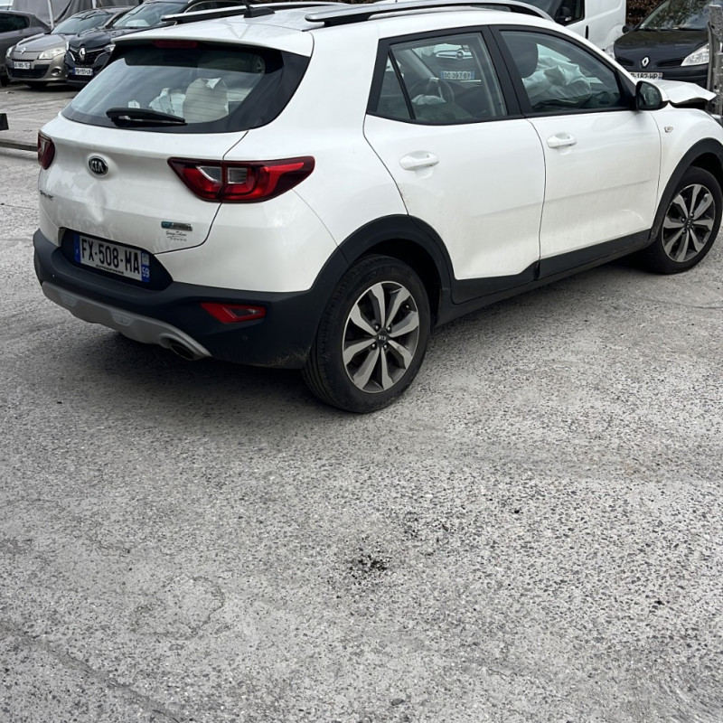KIA STONIC PHASE 2 1.0 GDI - 12V TURBO HYBRID Photo n°3