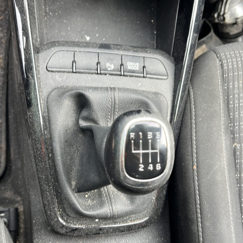 KIA STONIC PHASE 2 1.0 GDI - 12V TURBO HYBRID Photo n°8