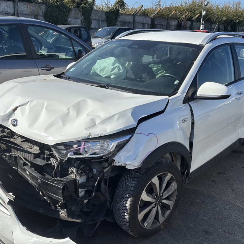 KIA STONIC PHASE 2 1.0 GDI - 12V TURBO HYBRID Photo n°13