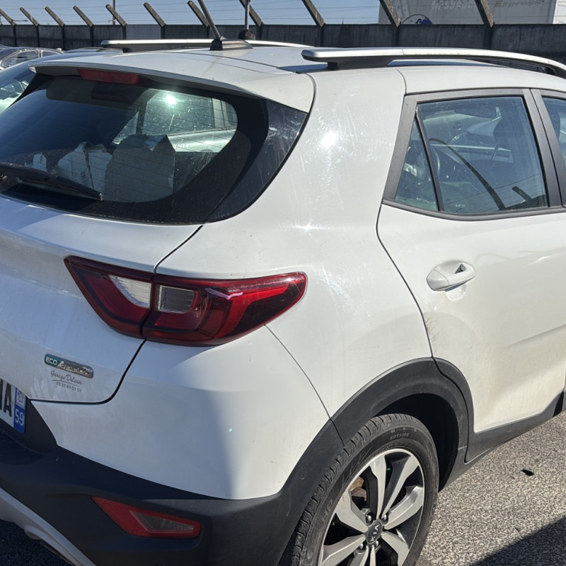 KIA STONIC PHASE 2 1.0 GDI - 12V TURBO HYBRID Photo n°15